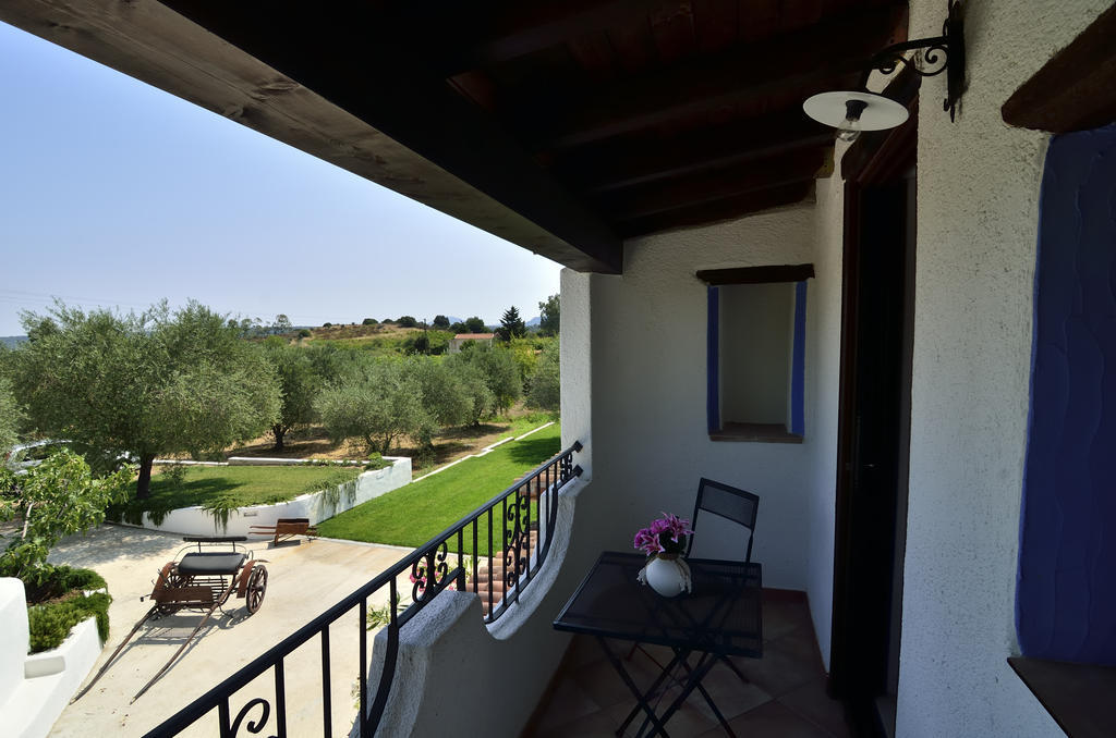 Agriturismo Guthiddai Oliena Exterior foto