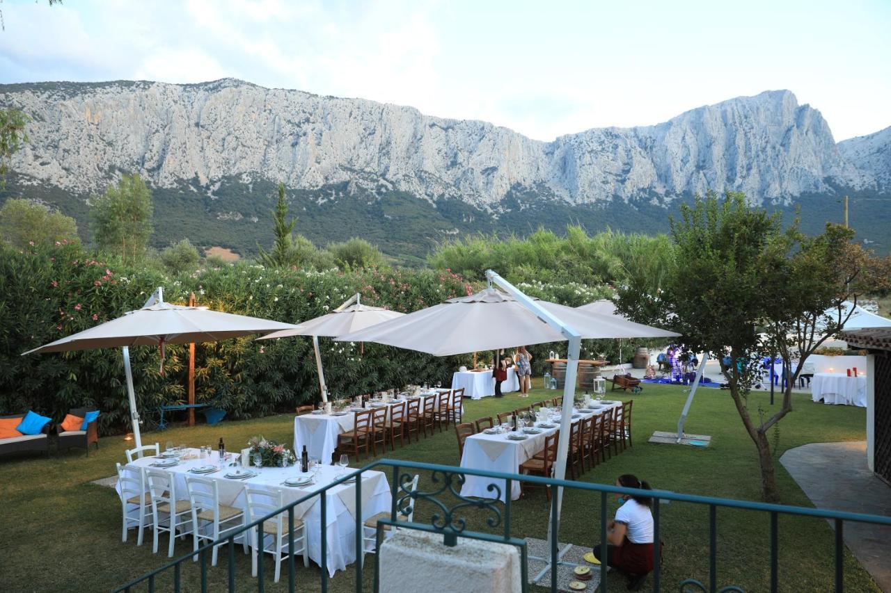 Agriturismo Guthiddai Oliena Exterior foto